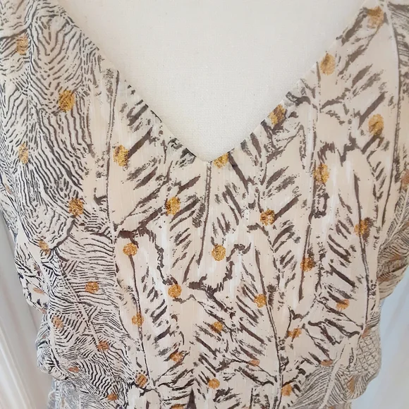 Ark & Co. Sleeveless V-neck Flounce Dress Size Medium - Picture 4 of 4